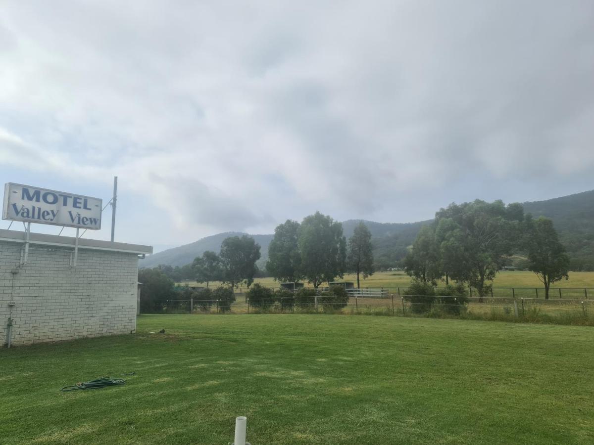 Valley View Motel Murrurundi Esterno foto