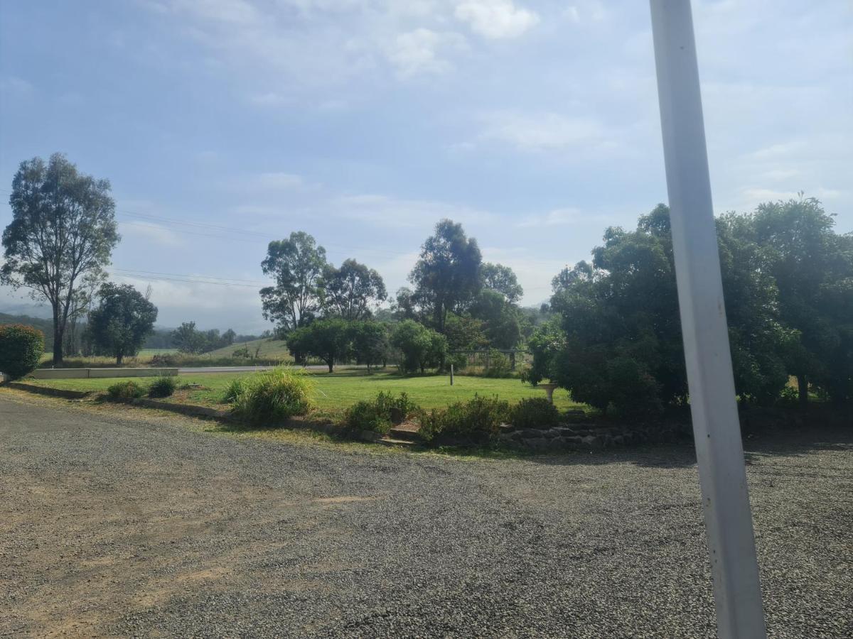 Valley View Motel Murrurundi Esterno foto