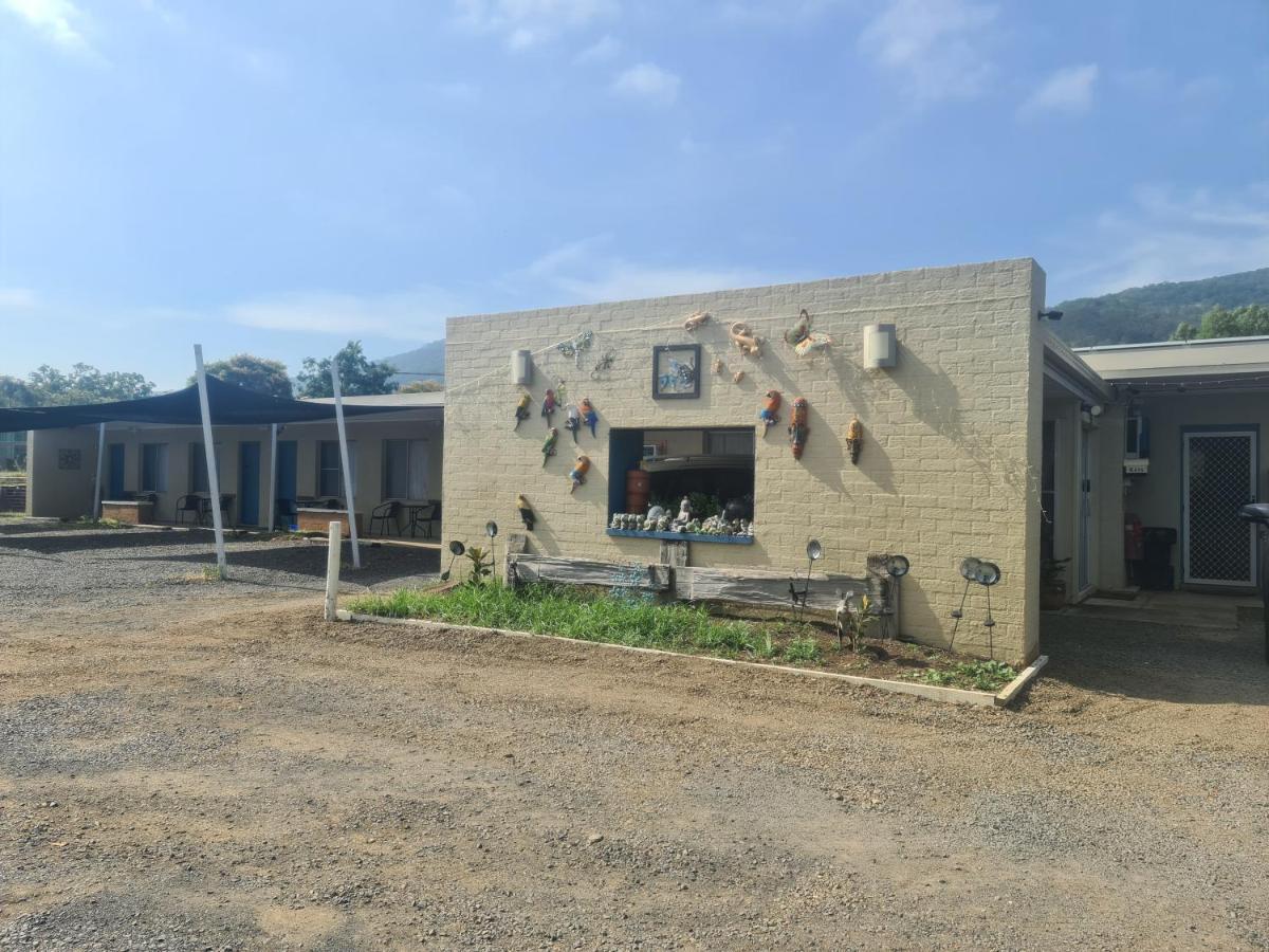 Valley View Motel Murrurundi Esterno foto